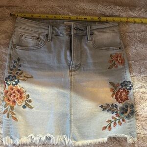 DRIFTWOOD Light Blue Floral Embroidered Pencil Skirt